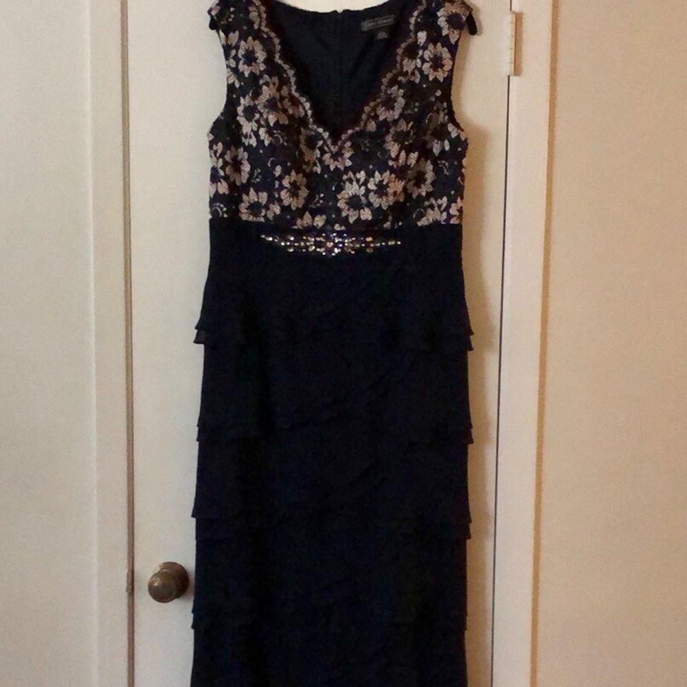 Jessica Howard Formal Dress Size 14